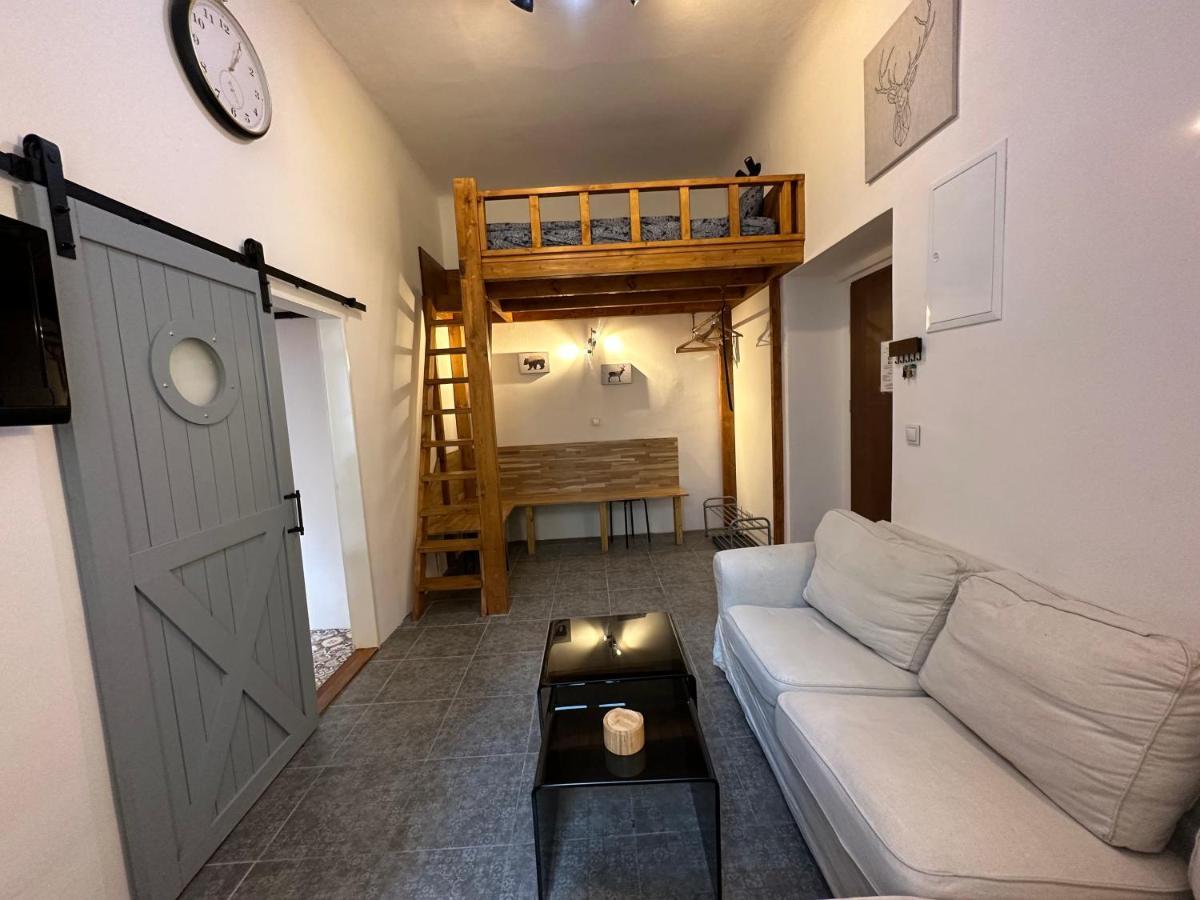 Cozy New Loft Apartment Praga Exterior foto
