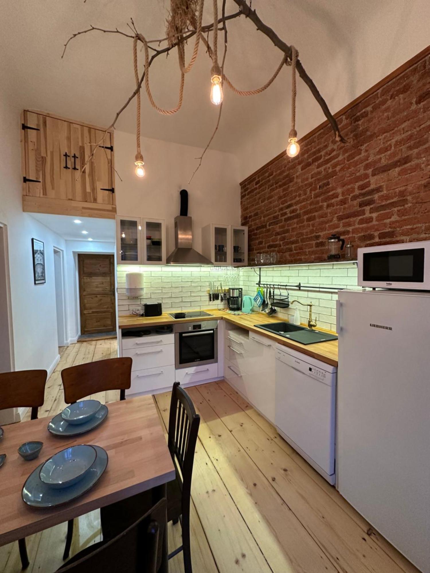 Cozy New Loft Apartment Praga Exterior foto